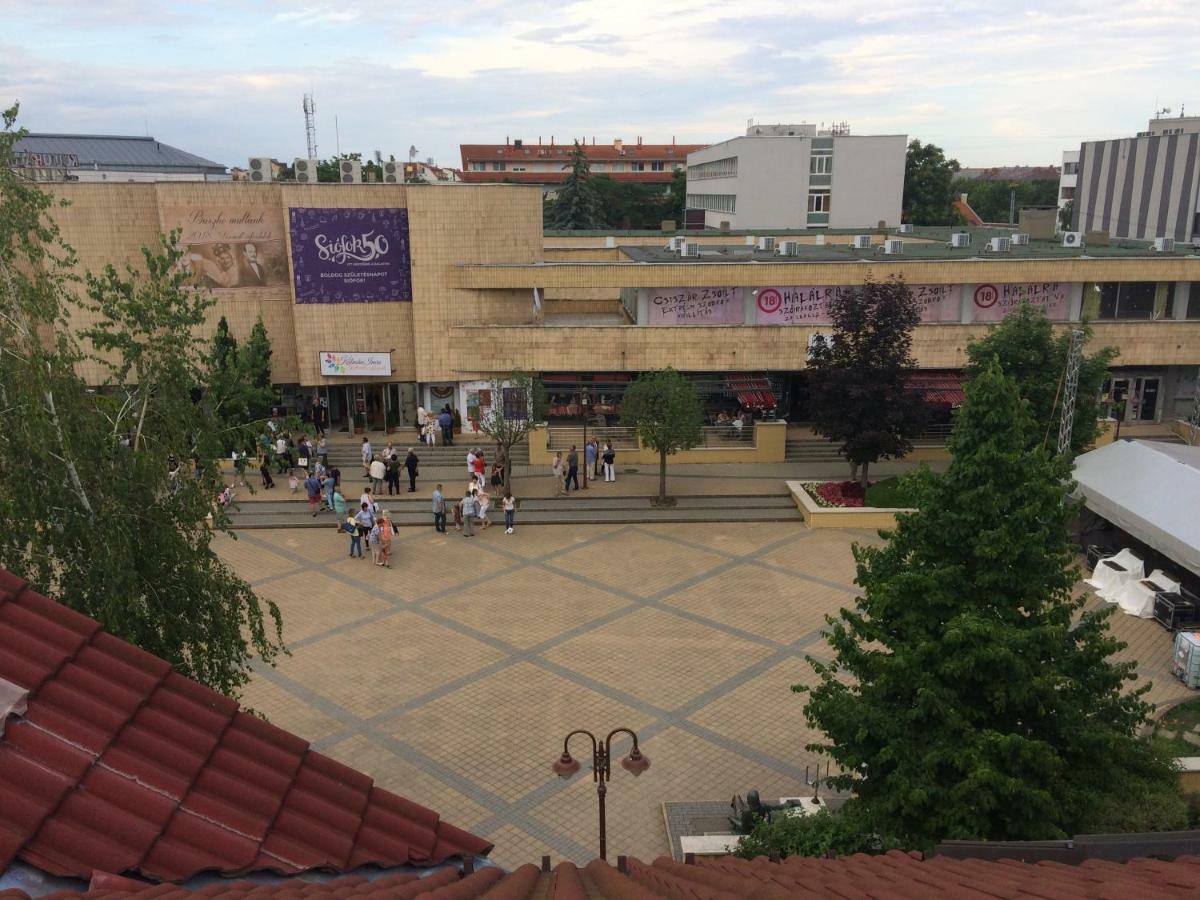 Mary Apartment Siofok Dış mekan fotoğraf
